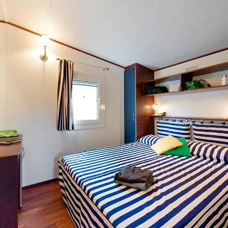 Resort Village Rosselba Le Palme 3*