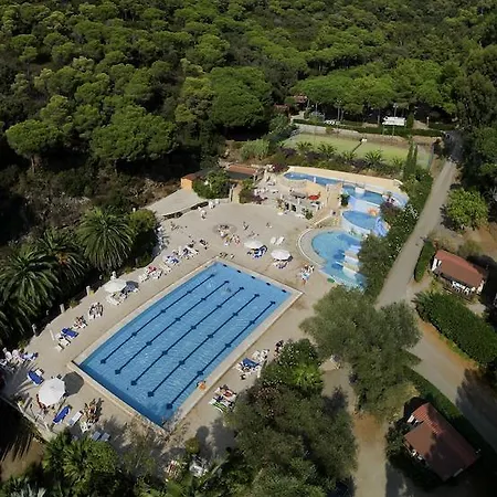 Village Rosselba Le Palme Resort